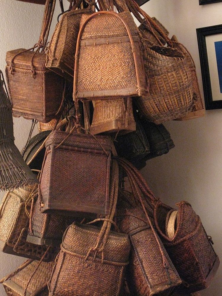 Image of various native pasiking bags