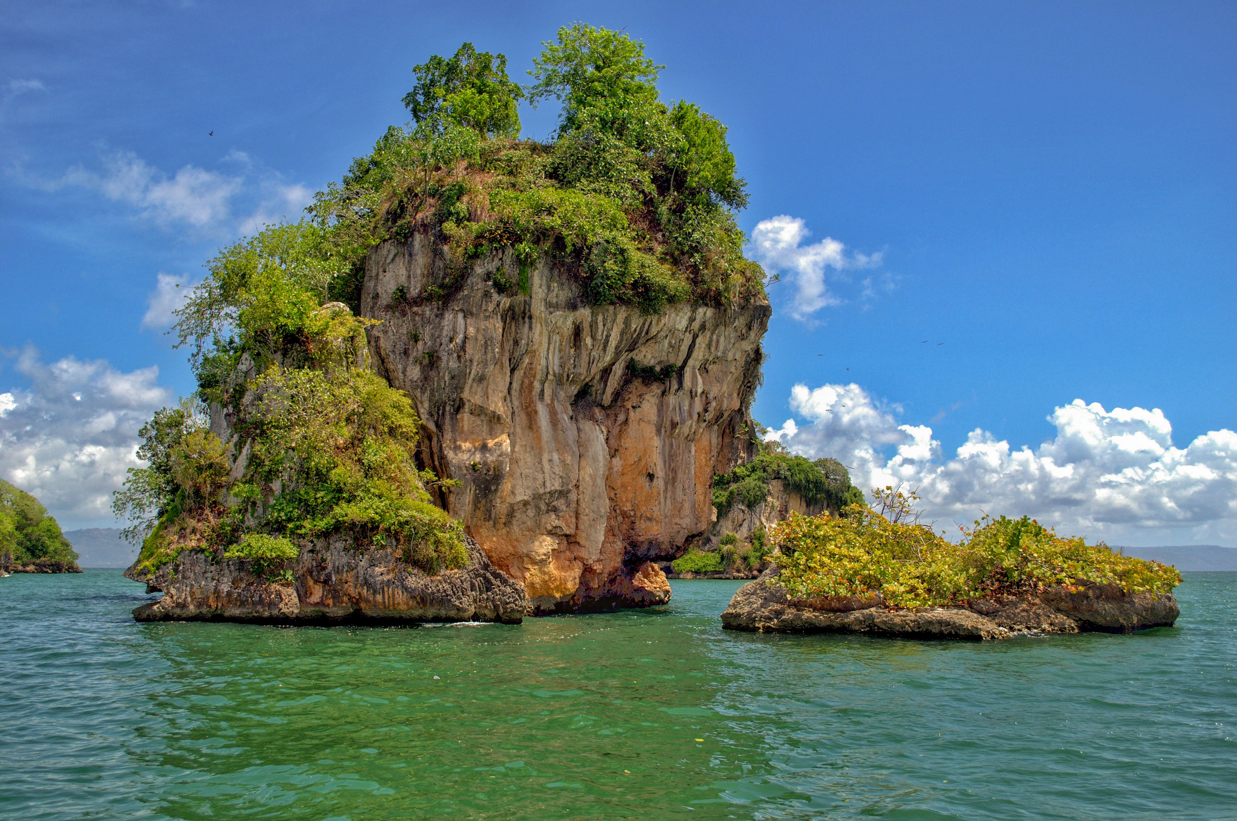 A limestone islet in Los Haitises National Park, known for its stunning karst formations, lush vegetation and rich biodiversity