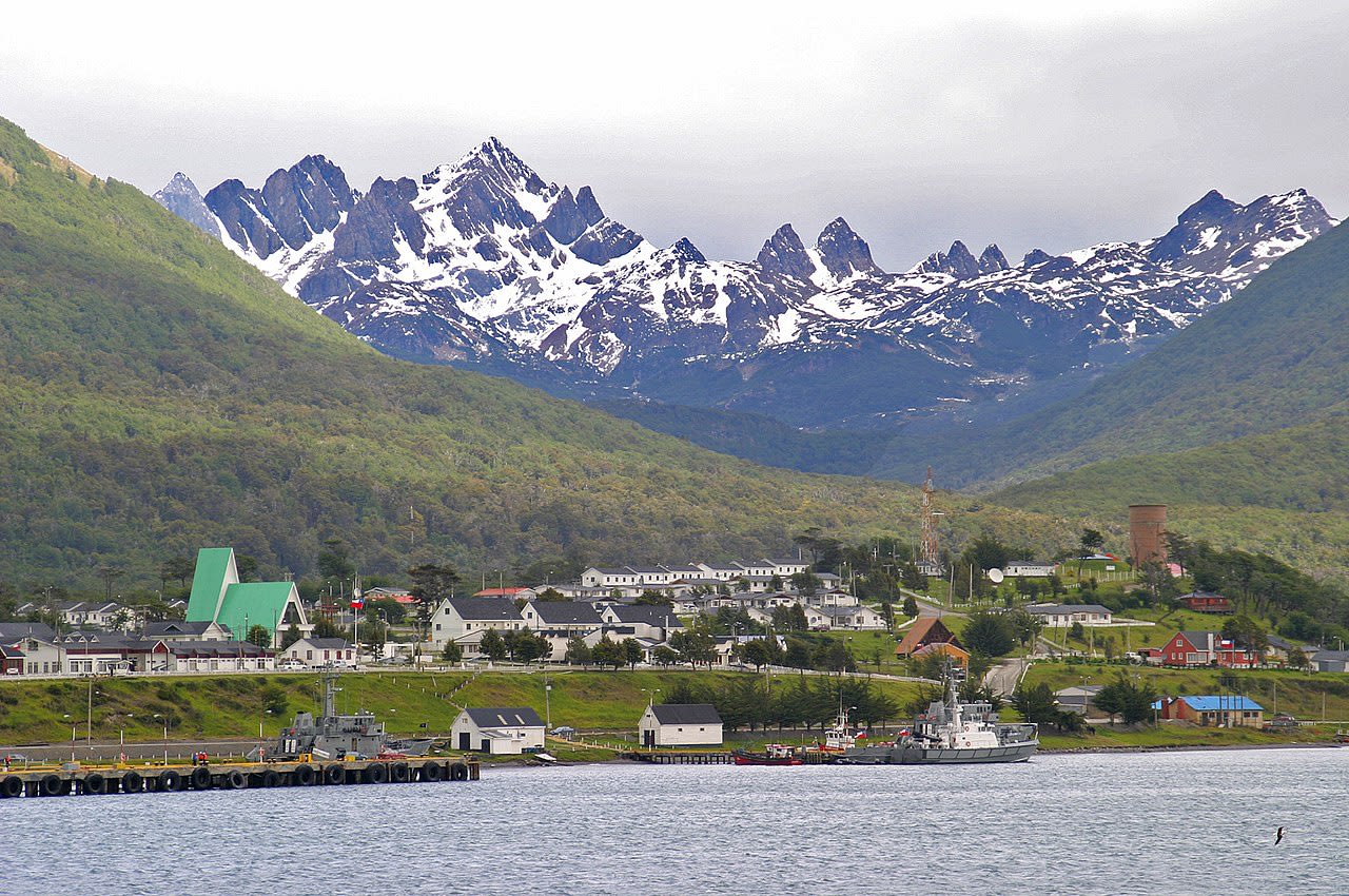 Scenic photo of Puerto Williams
